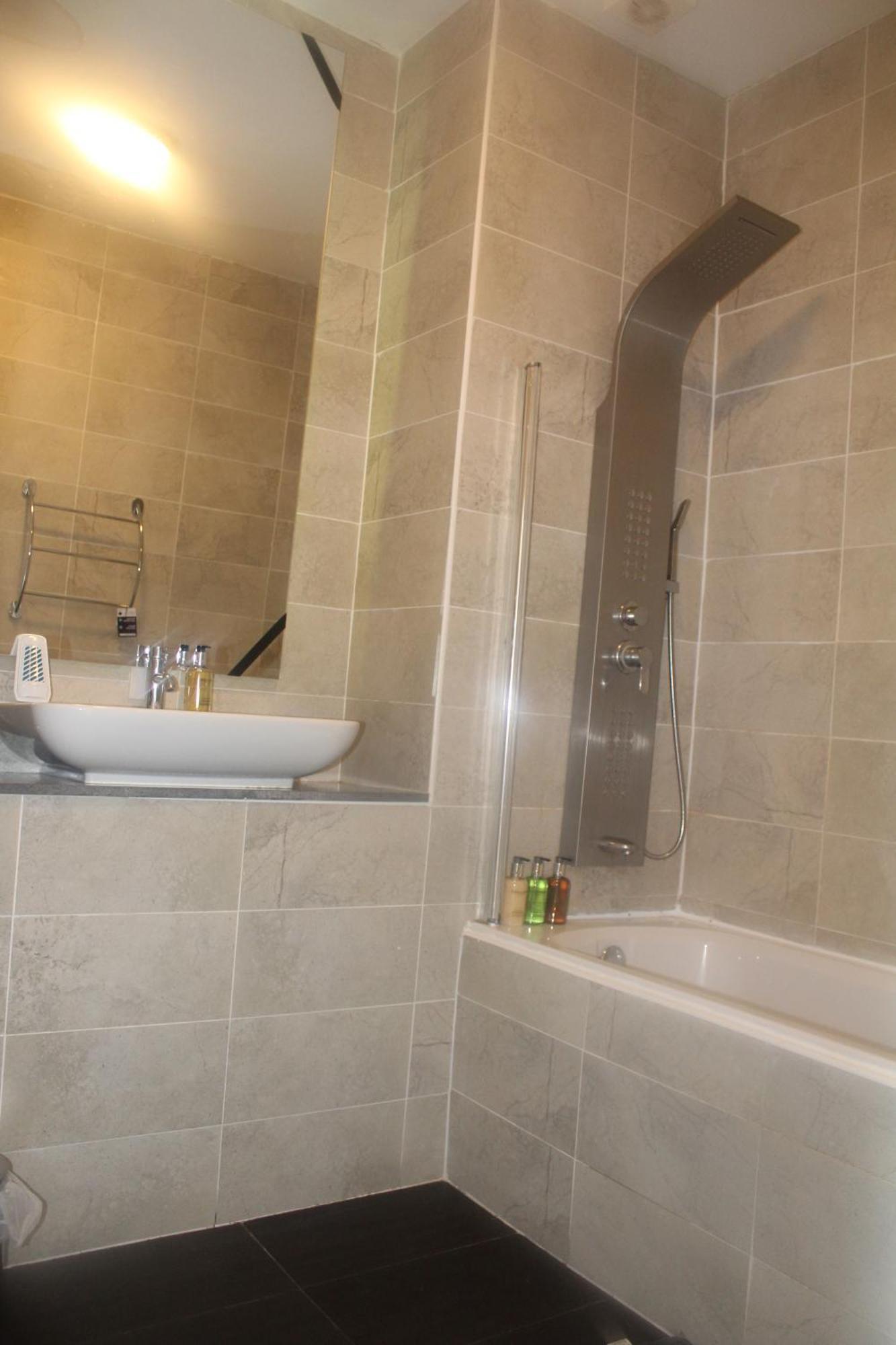 Flat 414 One Bedroom Apartment Birmingham Eksteriør bilde